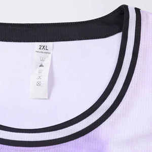 Ensemble d'uniformes de basket-ball à sublimation réversible personnalisé OEM ODM vêtements de football pour équipes de basket-ball uniforme de basket-ball élégant - Product Image 2