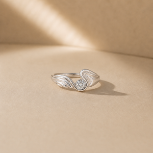 Bague Celeste Wing plaquée or 18 carats avec grappe de coquillages, bijoux de mode - Product Image 3