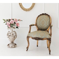 Chaise de salle à manger ou de chambre moderne en acajou doré à la main, style Palais de Versailles