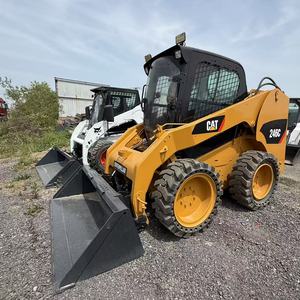 Mini-chargeur d'occasion Caterpillar Cat 246C avec machine à haut rendement bon marché à vendre - Product Image 3