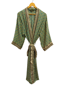 Kimono d'été de luxe, couverture de bikini, robe longue de nuit, kimono sari indien vintage en soie recyclée fait à la main, - Product Image 4