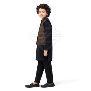 Costume de pyjama Kurta fantaisie pour enfants avec gilet décoratif Pyjama Kurta culturel pour garçons avec gilet assorti pour les événements - Product Image 3