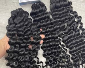 100% Premium Super Double-Drawn vapeur bouclés trame couleur naturelle vietnamien Remy Extensions de cheveux humains matière première faisceaux de dentelle - Product Image 2