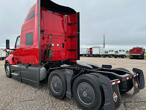 Camion semi-cabine d'occasion 2020 2023 2021 INTERNATIONAL LT625 Camion cabine conventionnelle - Product Image 4