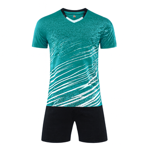 Maillot de football de sublimation de qualité supérieure 2026, uniforme de football personnalisé, vêtements d'équipe, 100% polyester, séchage rapide, fournisseur d'usine - Product Image 1