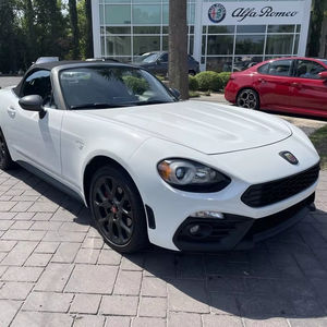FIAT 124 Spider Abarth 2020 Usado en Buen Estado, Convertible de 2 Puertas, Sedán para Adultos, Tracción Trasera, Volante a la Izquierda/Derecha, con 3 Años de Garantía, Listo para Enviar - Product Image 1