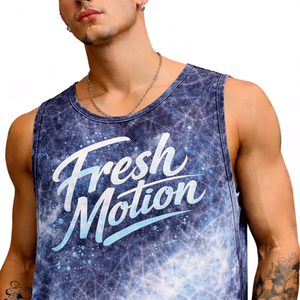 เสื้อกล้ามผู้ชายสีน้ำเงินลายมัดย้อมพร้อมตัวอักษรแบบโมเดิร์นสไตล์สตรีทแวร์สำหรับออกกำลังกาย - Product Image 3