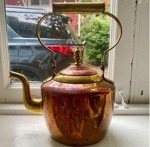 Hervidor de cobre pulido con pico y mango funcional perfecto para preparar té o mejorar la decoración clásica del hogar - Product Image 4