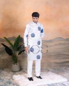 Neo Nakkashi designer kurta - Product Image 5