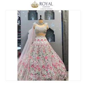 Exportador de Grandes Cantidades que Vende Ropa de Novia de Diseñador de Calidad Estándar, Colección de Ropa India, Lehenga Choli de Georgette Sintética - Product Image 3