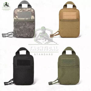 Bolsa Táctica Ligera y Compacta con Correa para el Hombro, Material de Nailon/Poliéster para Actividades al Aire Libre, Viajes y Uso Diario - Product Image 5
