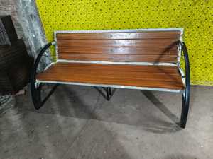 Outdoor Furniture Long <b>Wooden</b> Park Bench Cast Aluminum Patio Bench Garden Seats Elegant Design Park Leisure Decorative Bench - Product Image 2