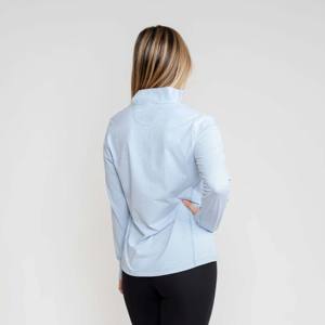 Camiseta ajustada de manga larga para mujer: elegante, cómoda e ideal para el rendimiento atlético - Product Image 4