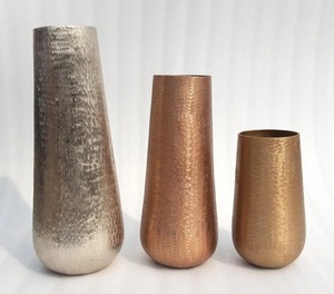 NOUVEAU DESIGN CENTRE DE TABLE DÉCORATIF MODERNE BOL MARTELÉ EN ALUMINIUM AVEC CUIVRE FINI ANTIQUE DÉCOR MAISON - Product Image 1