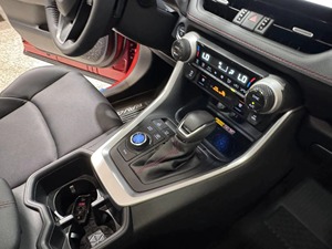 Toyota RAV4 Prime XSE Híbrido 2024 Usado en Buenas Condiciones, Certificado y Limpio - Product Image 3