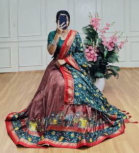 Traditional Style Tussar Silk Lehenga Choli with Kalamkari Work and <b>Gota</b> Patti Lace Border for Parties - Product Image 6