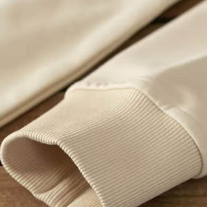 2024 nueva moda de invierno elegante y cómodo hombres pulóver polar con capucha etiqueta privada personalizada cuello estampado bolsillo frontal sudaderas con capucha - Product Image 2