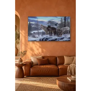 Impression sur toile de Fida Wolf Pack et de Raven dans les montagnes enneigées - Product Image 2