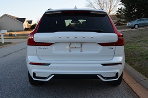 Volvo XC60 T8 Core Dark Theme d'occasion 2025 - Product Image 3