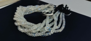 Perles de pierre de lune arc-en-ciel bleue naturelle 3mm 4mm rondes certifiées par un tiers, haute qualité pour la fabrication de bijoux - Product Image 4