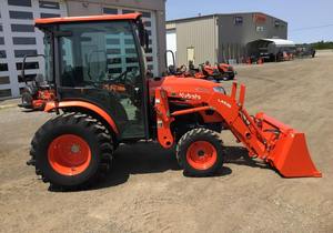 2023 pour tracteur à pied agricole LX3310 utilisé avec des composants de moteur et de roulement 40 HP pour l'inspection vidéo et l'inspection fournie - Product Image 3