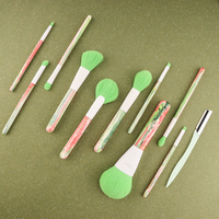 10 Buah Set Kuas Rias Gagang Marmer Kuas Kosmetik Rambut Sintetis Hijau Lembut untuk Foundation Blush Eyeshadow