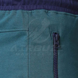Pantalones cortos de entrenamiento de poliéster ecológicos de secado rápido con logotipo personalizado patrón sólido cintura media diseño informal asequible - Product Image 5