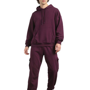 Chándal Urbano Informal con Capucha para Hombre, Corte Regular, Cómodo para Uso Diario - Product Image 1