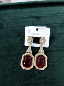 Impresionante diseño de piedra de sombra tradicional con chapado en sombra Pendiente de joyería de moda para mujer - Product Image 3