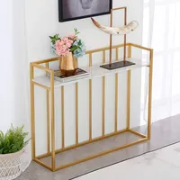 Table console en métal de luxe moderne faite à la main avec finition dorée, plateau en marbre rectangulaire compact, style farmhouse, pour salon, chambre, villa