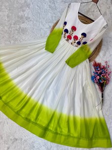 Vestido Anarkali Ombre Blanco y Verde Lima de Moda 2026 con Bordado Floral, Ropa Étnica India de Lujo, Georgette Largo Maxi - Product Image 5
