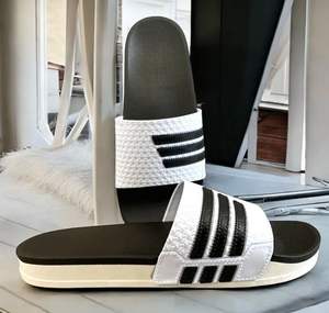 Verano ligero y transpirable para zapatillas para hombres y mujeres Forro de PVC Suela de EVA Uso en interiores y exteriores Característica antiestática - Product Image 2