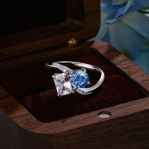 Bague de fiançailles Jeulia Toi Et Moi en saphir, argent sterling 14 carats plaqué rhodium, bijoux fins - Product Image 4