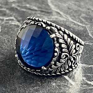 Anillo de Hombre Vintage de Plata con Zafiro Azul, Estilo Floral, Joyería de Plata de Ley Hecha a Mano, Engaste de Bisel con Piedra Tallada - Product Image 3