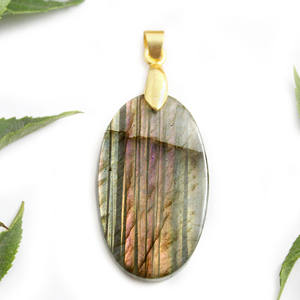 Colgante de piedra de labradorita de forma ovalada llamativa Bohemia Natural, joyería grande chapada en oro de 22K para mujeres y niñas, venta al por mayor de fábrica - Product Image 1