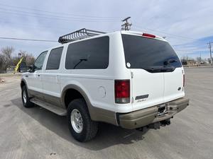 Ford Excursion Limited 4x4 d'occasion de 2004 - Product Image 4