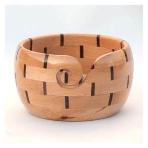 Cuenco de Madera Hecho a Mano de Primera Calidad para Tejer y Hacer Ganchillo |   Portahilos de Madera Natural con Acabado Liso y Ranura Curva - Product Image 4