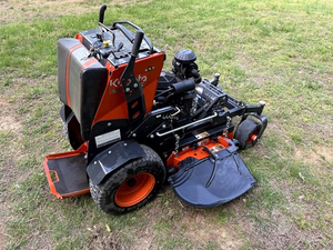 Tondeuse autoportée commerciale Kubota SZ26-52 de 51 pouces, modèle 2026, à vendre - Product Image 2
