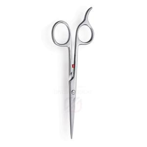 Ciseaux de coiffure ergonomiques pour droitiers |   Ciseaux de barbier en acier inoxydable 9CR13 de précision, tranchants pour une utilisation professionnelle à domicile - Product Image 3