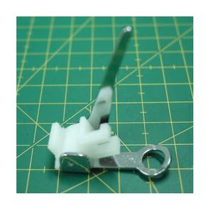 Prensatelas de vástago bajo para zurcir 006816008, repuestos para máquina de coser doméstica hechos en Taiwán - Product Image 2