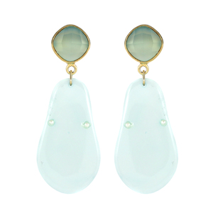 ต่างหูไข่มุกคาลซิโดนีธรรมชาติทันสมัยชุบทองด้วยเงินสเตอร์ลิงแบบคลาสสิก - Product Image 3