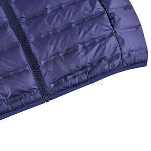 Chaqueta Acolchada para Hombre, Reversible, Transpirable, Tejido Suave, Diseño Cómodo, Ideal para Clima Frío y Deportes al Aire Libre - Product Image 3