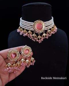 Ensemble collier et boucles d'oreilles élégants avec perles bijoux de mariée parfaits pour les fiançailles et les anniversaires - Product Image 3