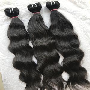 หนังกำพร้าบริสุทธิ์เรมี่ไม่ผ่านกระบวนการ100%,ขายส่งส่วนขยายของเส้นผมมนุษย์บราซิลหยิกธรรมชาติ - Product Image 2