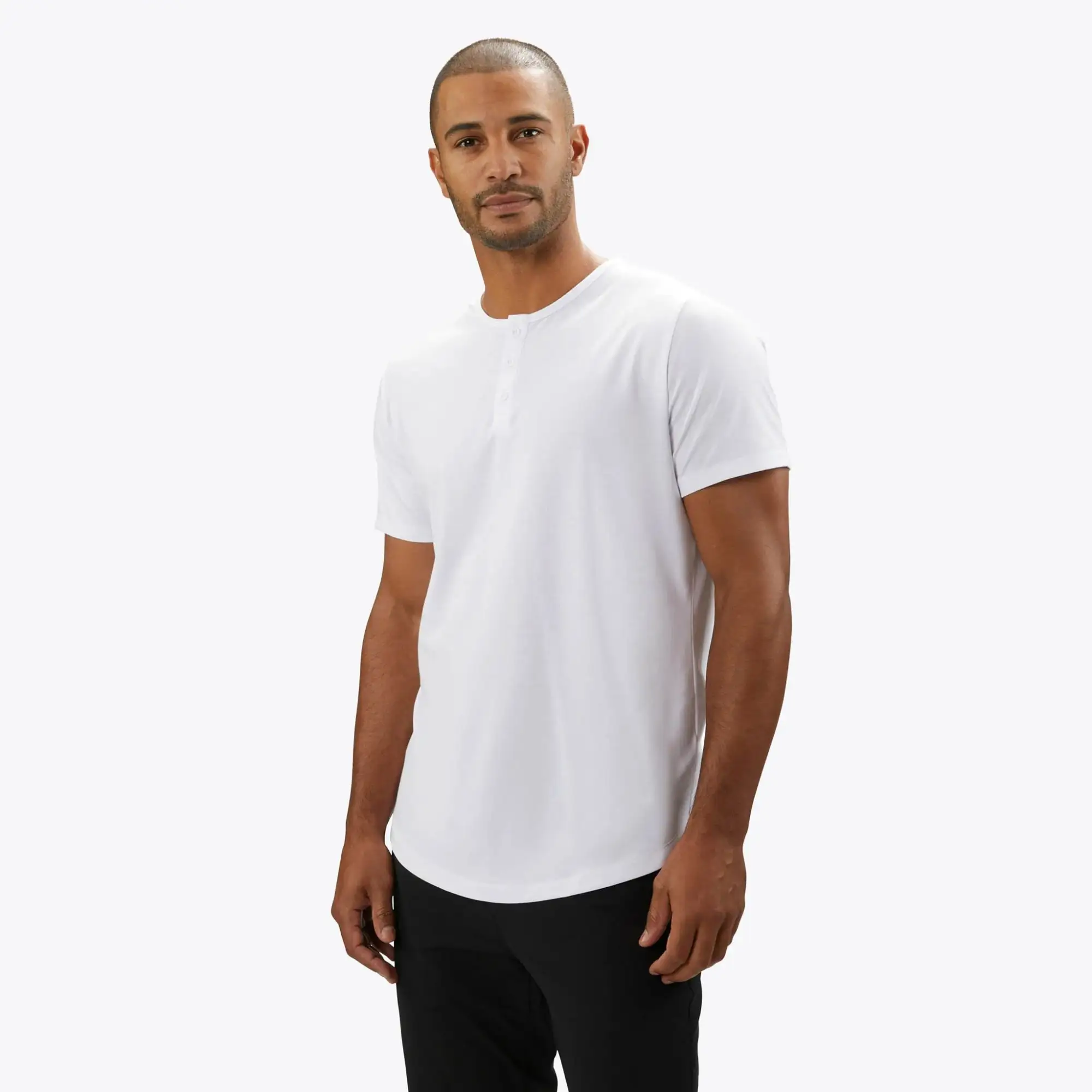 Amazon Hot Bán Dukale Của Henley Cổ Áo Mens T-Shirt Mỏng Phù Hợp Với Scoop Cổ T Áo Sơ Mi Kích Thước Lớn Mỹ Kích Thước T Áo Sơ Mi Với 3 Nút