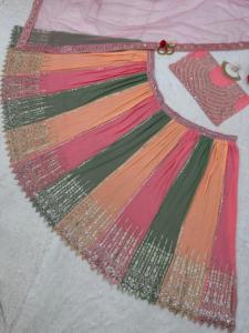 Designer Lehenga Choli et Dupatta avec broderie - Product Image 2