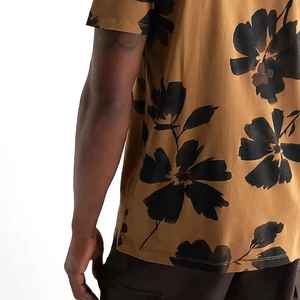 T-shirt pour homme à imprimé floral, coton et polyester, col rond, coupe classique, manches courtes, décontracté, été - Product Image 4
