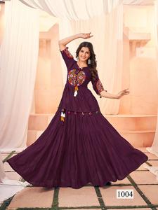 Colección de Vestidos de Rayón Pesado con Bordado Gamthi y Ribete de Encaje para Mujer - Product Image 3