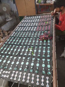 Cabestro/bridas de estilo occidental con diseño de flores de girasol hechas a mano, con diseño de tachuelas, exportadores indios al mejor precio - Product Image 5