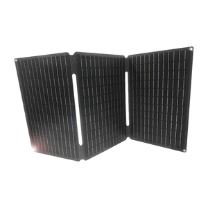 กระเป๋าชาร์จพลังงานแสงอาทิตย์แบบพับได้สามตอน 40W 18V พร้อมช่องจ่ายไฟ DC, USB และ Type-C - Product Image 1